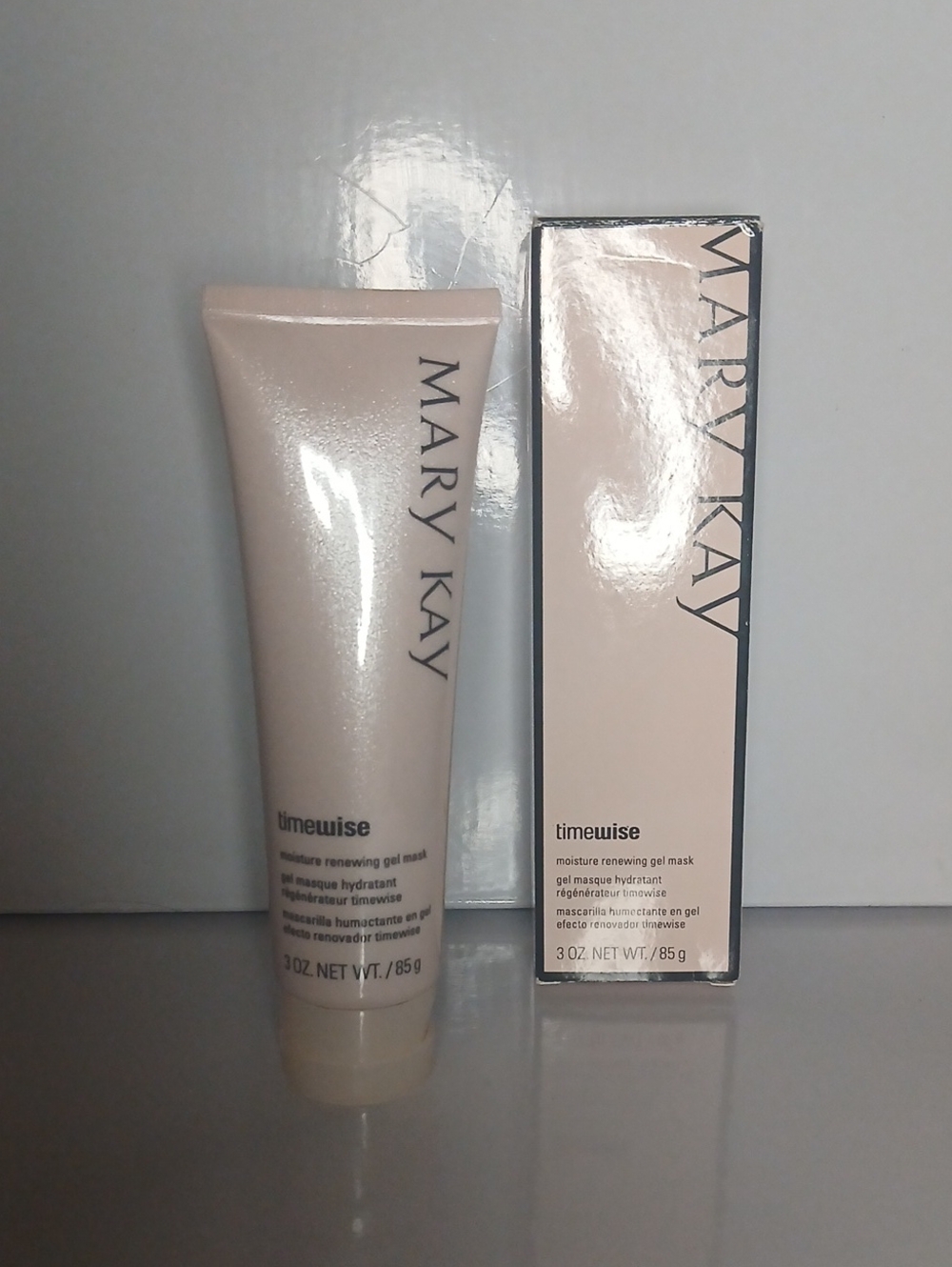 NIB 3 OZ Mary Kay Timewise Moisture Renewing Gel Mask